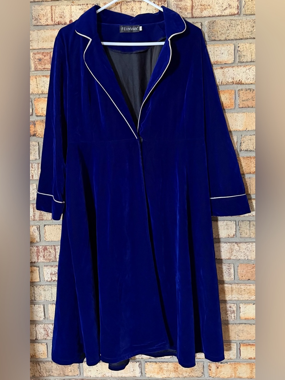 Feiivan blue velvet dress coat xxl / L PTP 19”